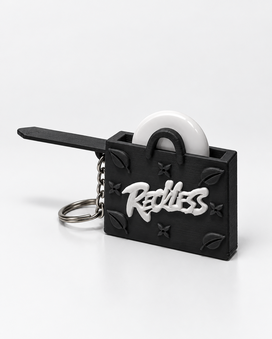 InKeynito Chain AirTag holder keychain - Black and white limited edition, AirTag inside