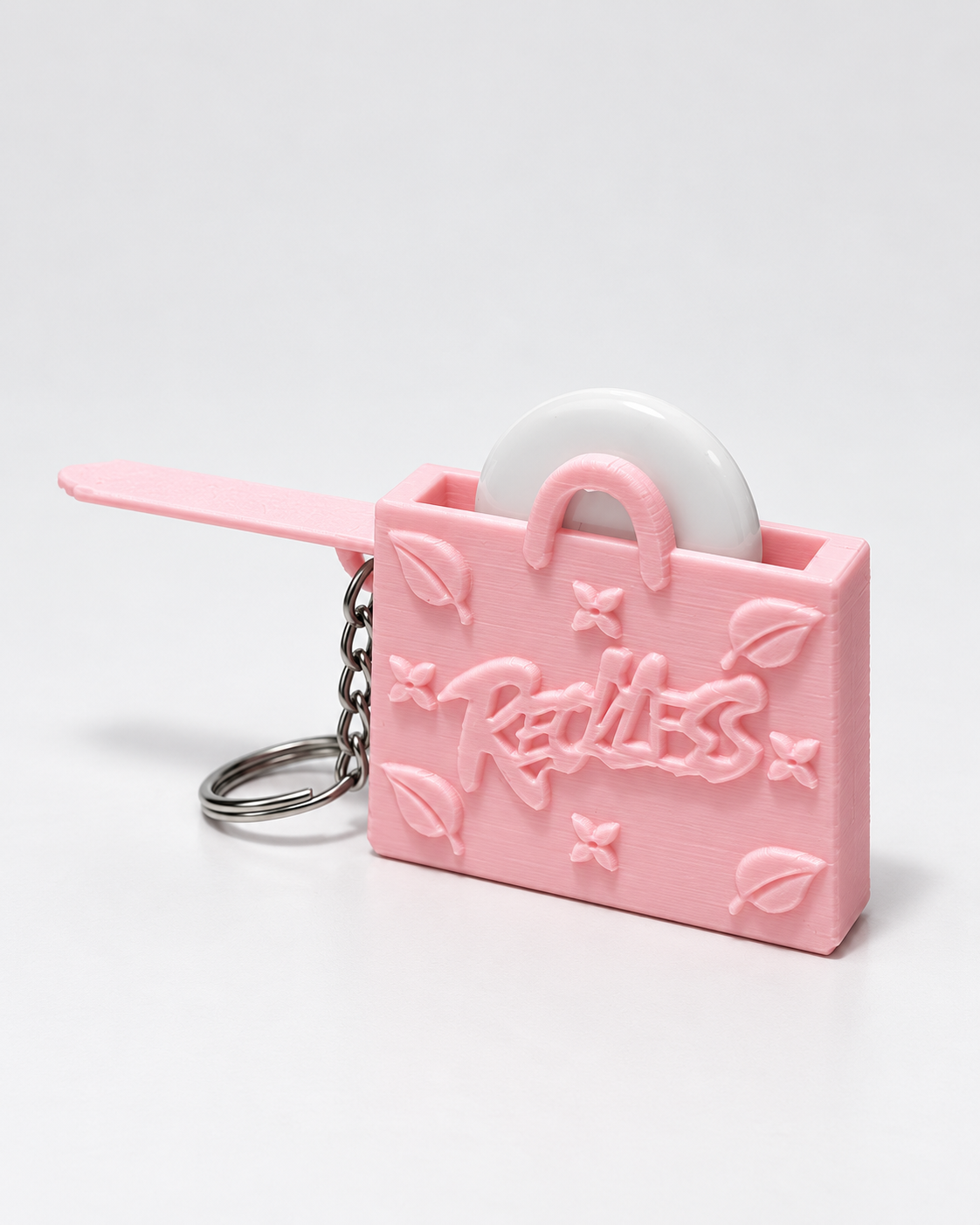 InKeynito Chain AirTag holder keychain - Pastel Pink, AirTag inside