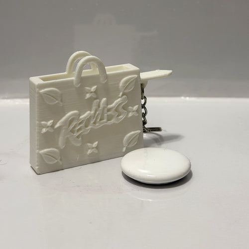 InKeynito Chain AirTag holder keychain